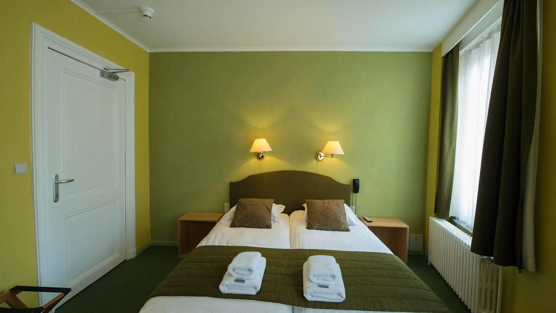 ***  Hotel Groeninghe Bruges Belgium